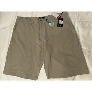 Travis Mathew Beige  Shorts Men's Size 40 Stretch waistband Style Beck